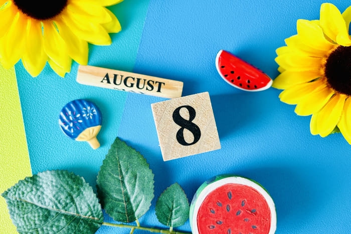 お盆期間中のお休みのイメージ写真